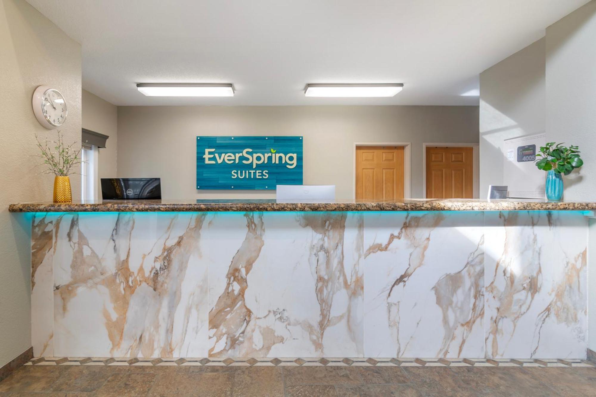 Everspring Suites Бисмарк Экстерьер фото