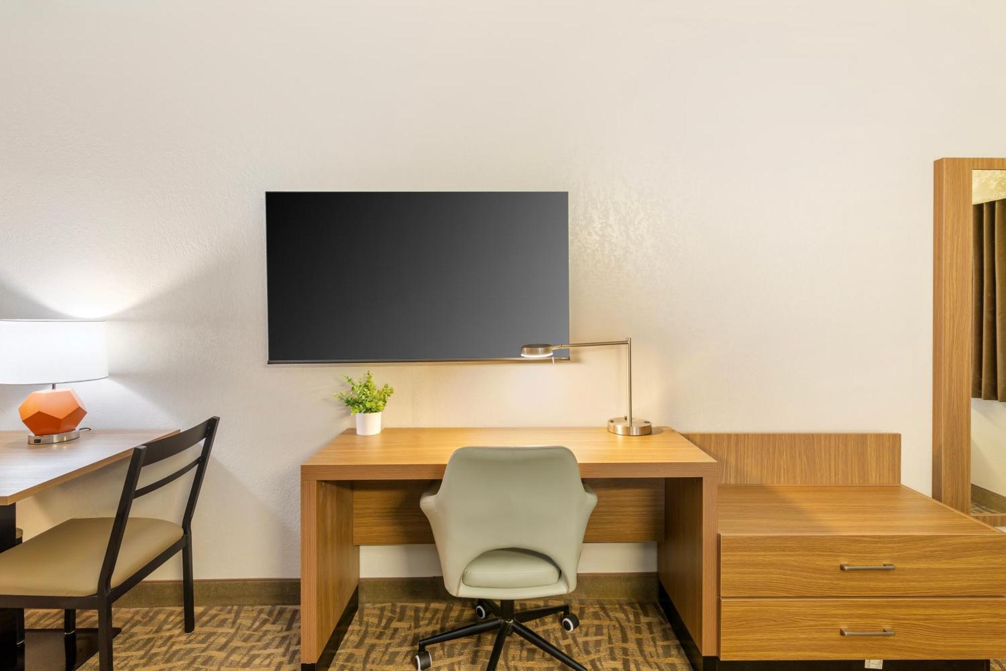 Everspring Suites Бисмарк Экстерьер фото